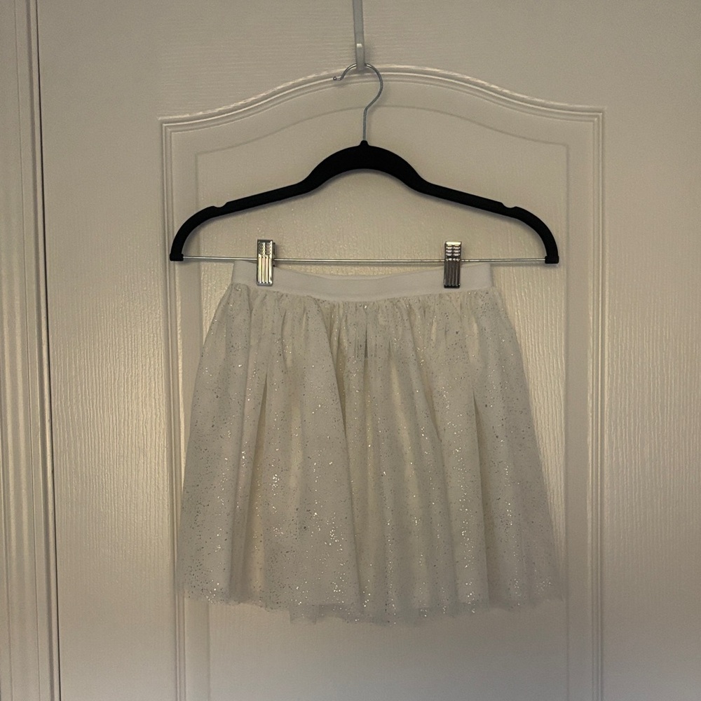 EUC GAP FIT White Sparkle Mini Skirt